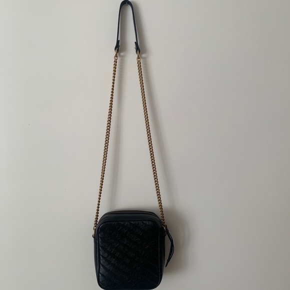 Gucci Matassè Tall Crossbody Bag Black w/ Chain - Picture 3 of 8